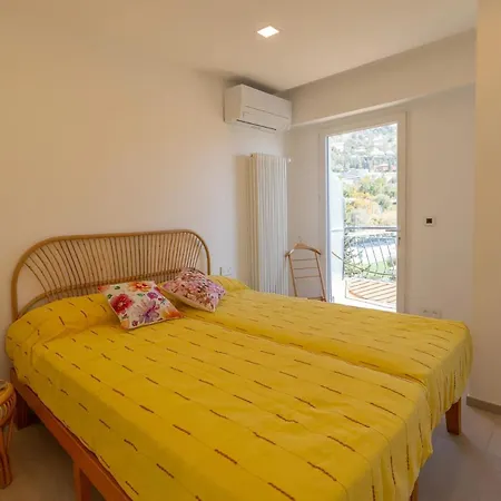 8gb - Magnifique 3p Dernier Etage Face * Menton